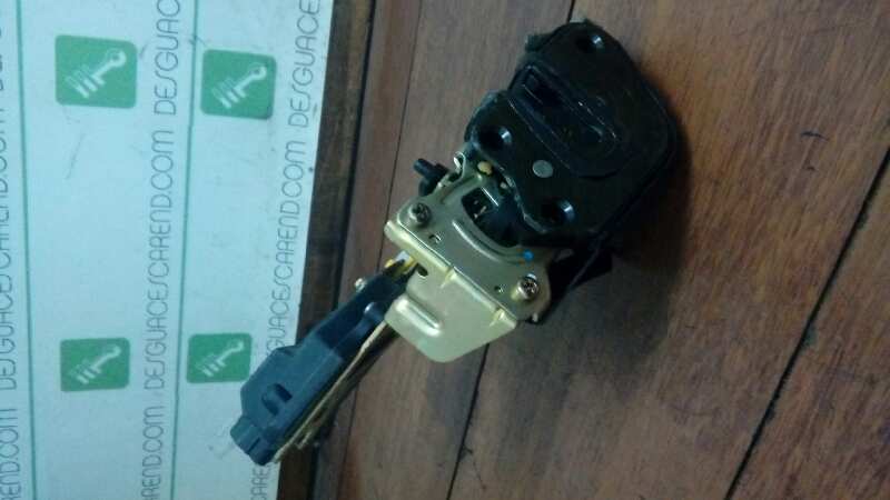 CERRADURA PUERTA TRASERA DERECHA 