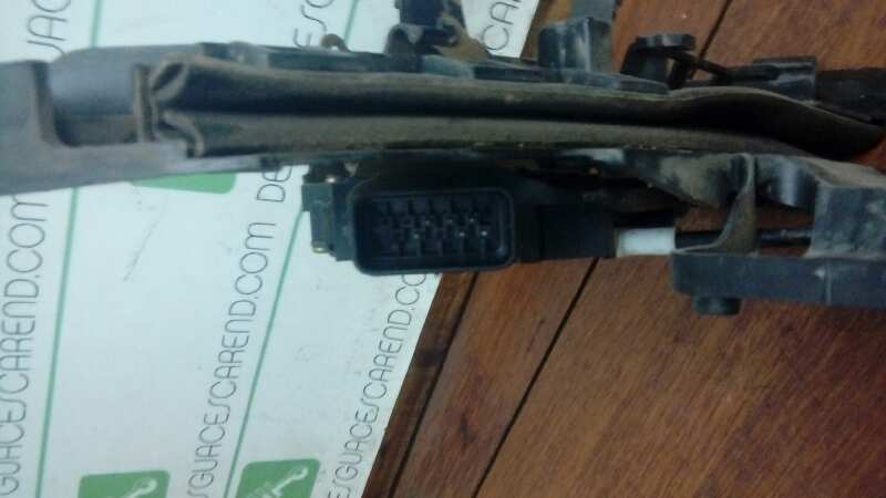 CERRADURA PUERTA TRASERA DERECHA 