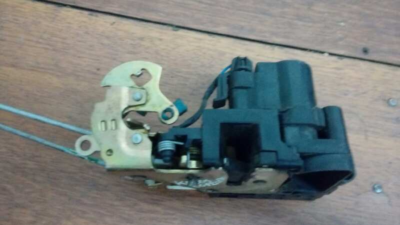 CERRADURA PUERTA DELANTERA DERECHA