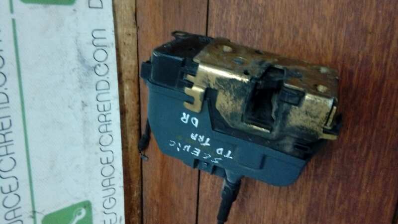 CERRADURA PUERTA TRASERA DERECHA 