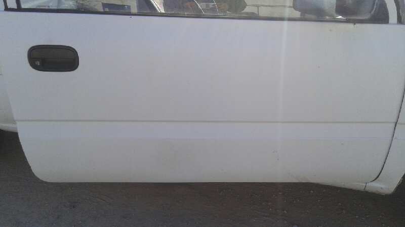 PUERTA DELANTERA DERECHA