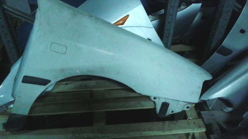 ALETA DELANTERA DERECHA