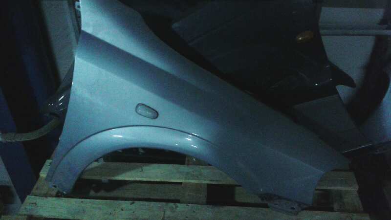 ALETA DELANTERA DERECHA