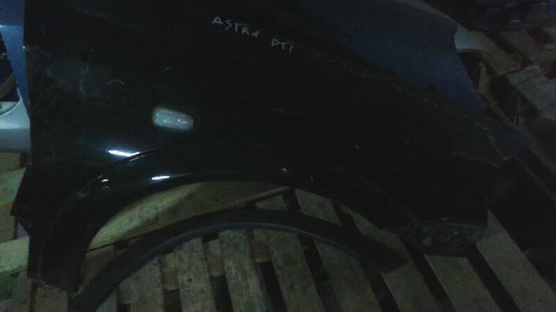 ALETA DELANTERA DERECHA