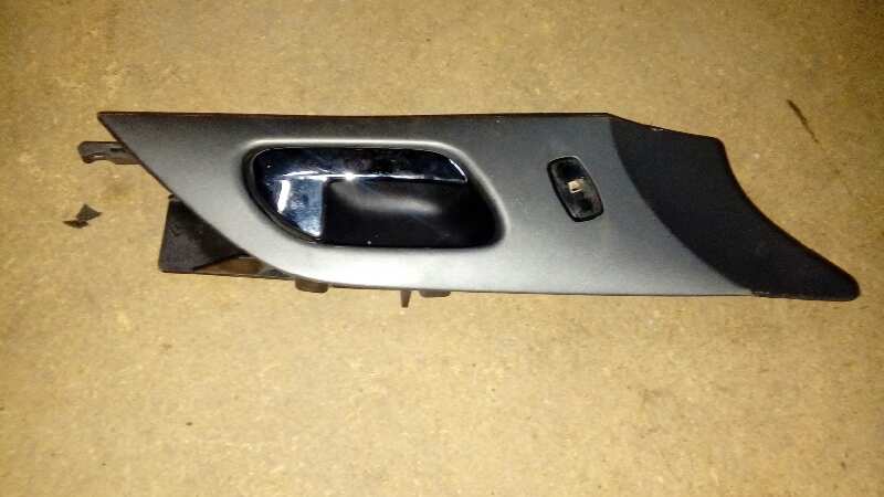 MANDO ELEVALUNAS DELANTERO DERECHO