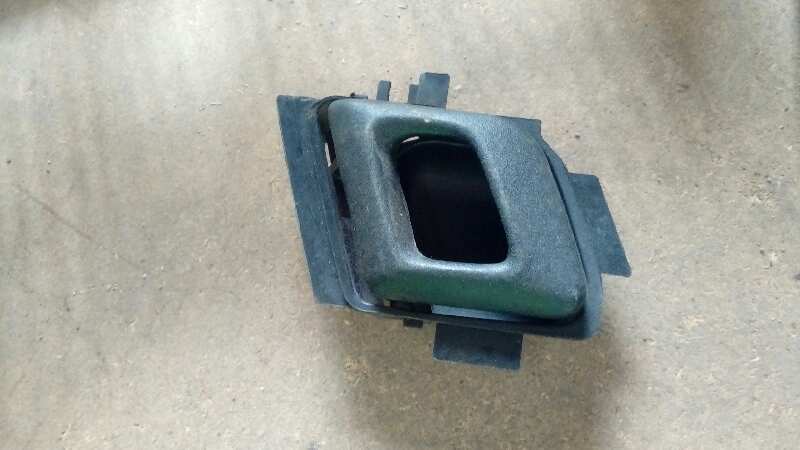 MANETA INTERIOR DELANTERA DERECHA