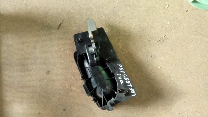 MANETA INTERIOR DELANTERA IZQUIERDA