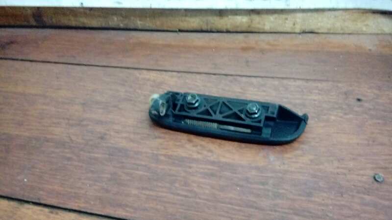 MANETA EXTERIOR DELANTERA DERECHA