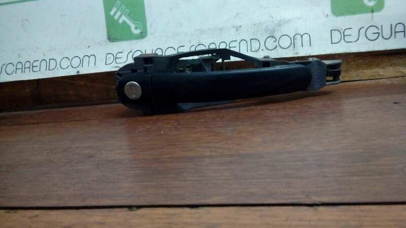 MANETA EXTERIOR DELANTERA IZQUIERDA