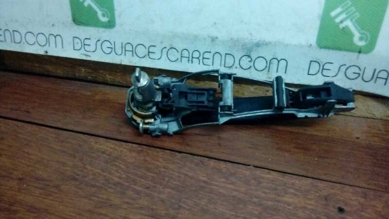 MANETA EXTERIOR DELANTERA IZQUIERDA