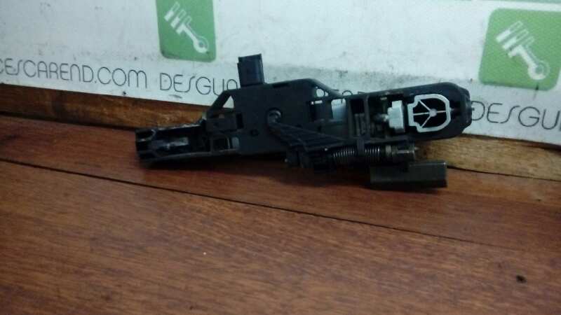 MANETA EXTERIOR TRASERA IZQUIERDA