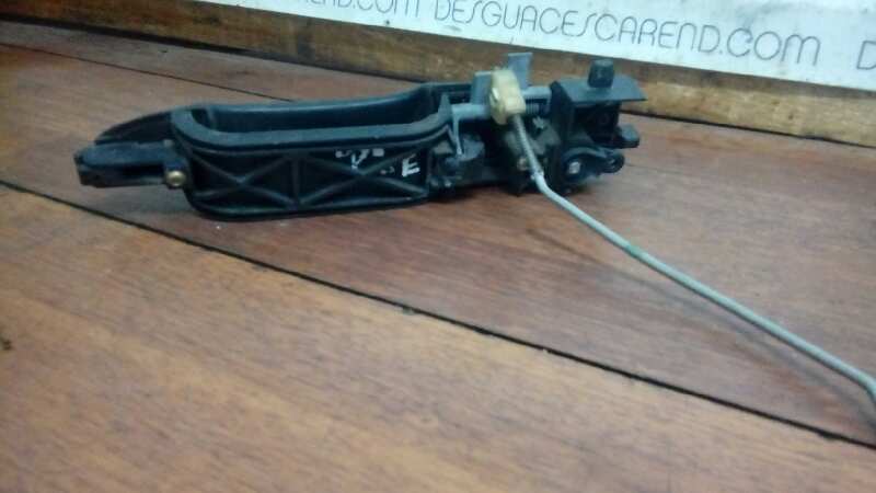 MANETA EXTERIOR DELANTERA DERECHA