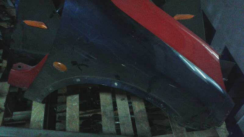 ALETA DELANTERA DERECHA