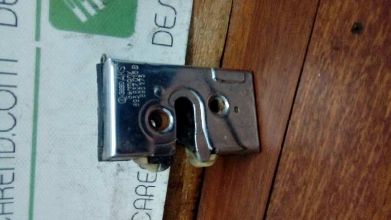 CERRADURA PUERTA DELANTERA DERECHA