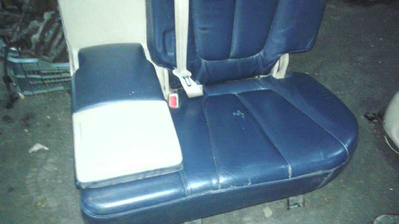 ASIENTO TRASERO MEDIO