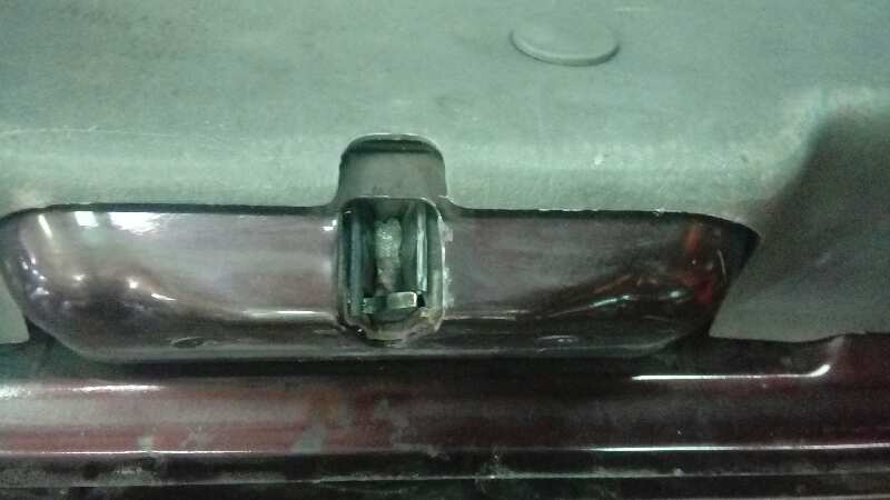 CERRADURA MALETERO - PORTON