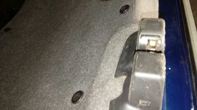 CERRADURA MALETERO - PORTON