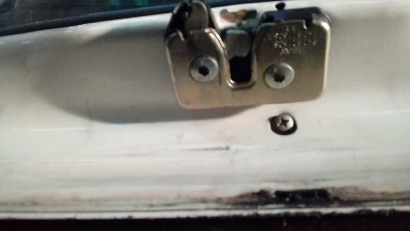 CERRADURA MALETERO - PORTON