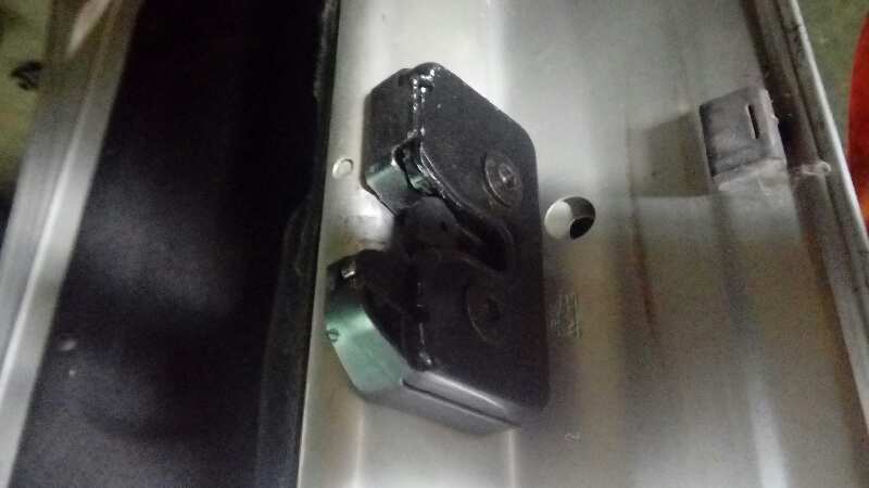 CERRADURA MALETERO - PORTON