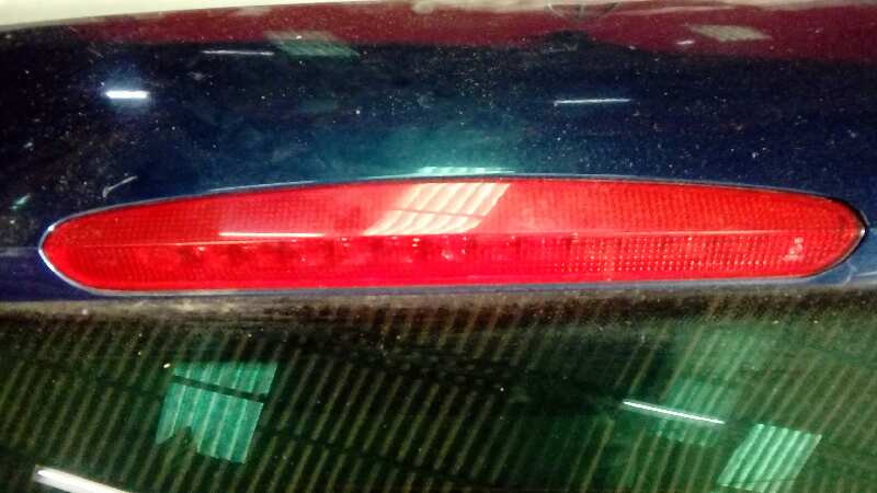 LUZ CENTRAL DE FRENO