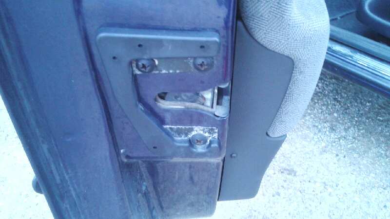 CERRADURA PUERTA DELANTERA IZQUIERDA 