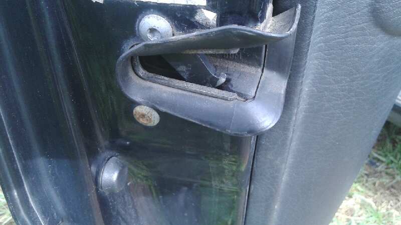 CERRADURA PUERTA DELANTERA IZQUIERDA 