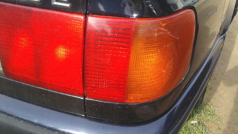 PILOTO TRASERO DERECHO