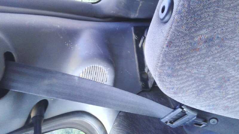 CINTURON SEGURIDAD TRASERO DERECHO