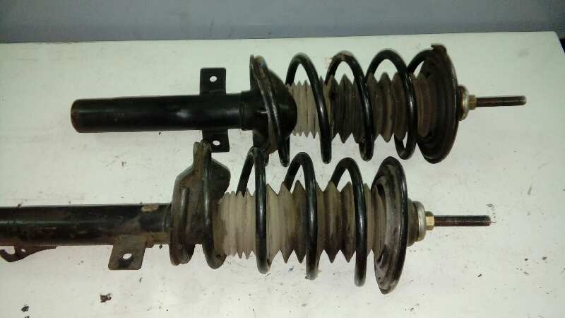 JUEGO AMORTIGUADORES DELANTERO