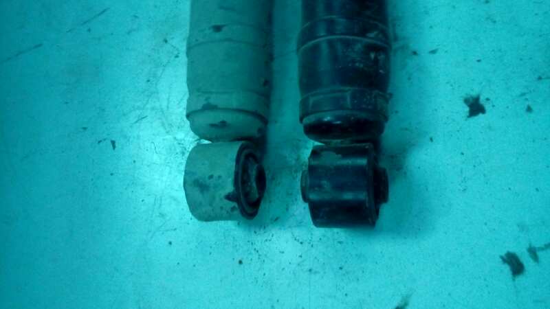 JUEGO AMORTIGUADORES TRASERO