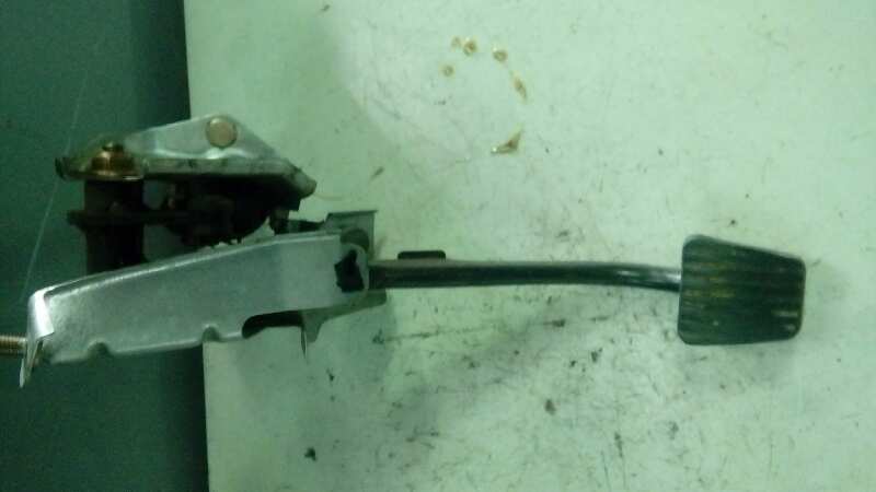 PEDAL EMBRAGUE