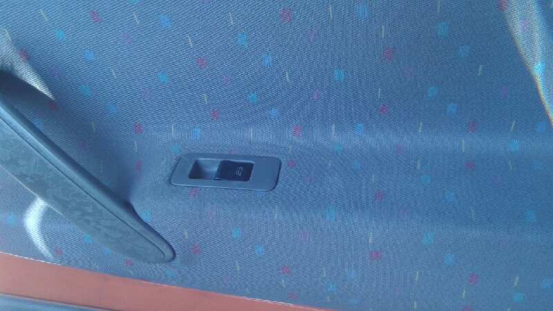 MANDO ELEVALUNAS DELANTERO DERECHO