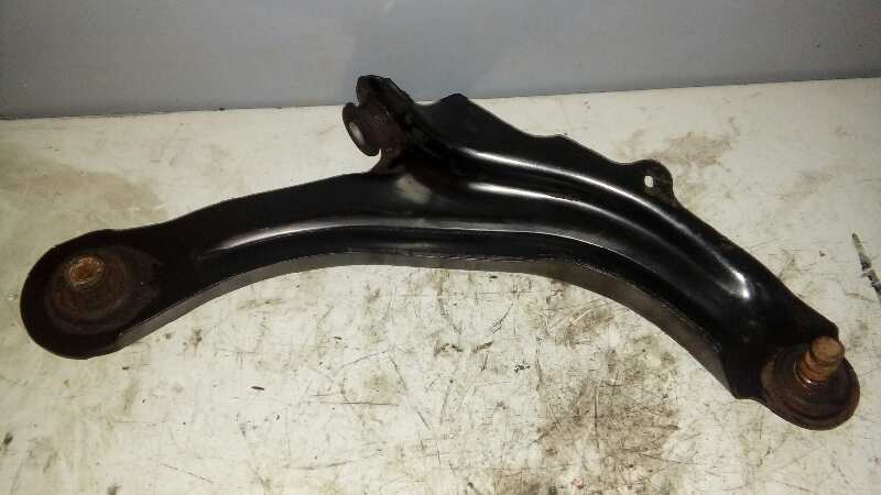 BRAZO SUSPENSION INFERIOR DELANTERO DERECHO