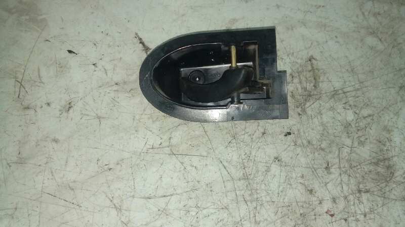 MANETA INTERIOR TRASERA DERECHA