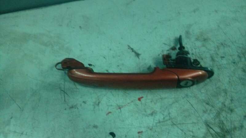 MANETA EXTERIOR DELANTERA IZQUIERDA