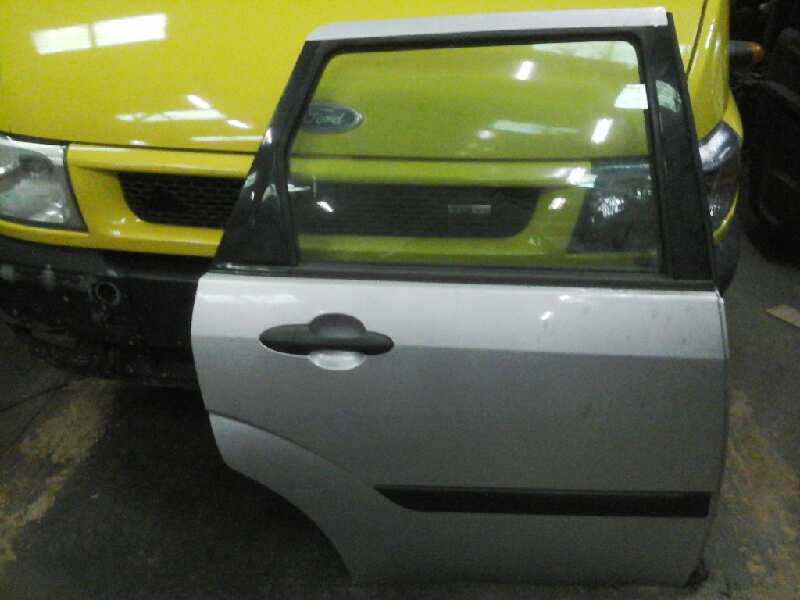 PUERTA TRASERA DERECHA