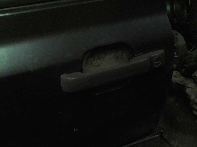 PUERTA DELANTERA IZQUIERDA