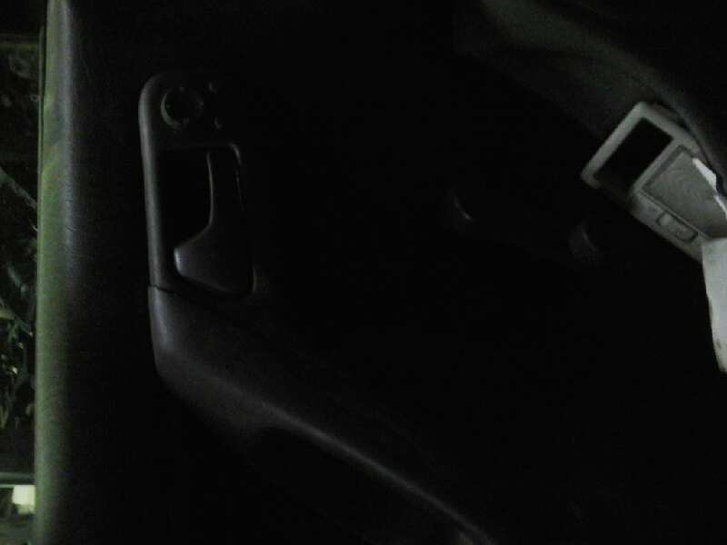 ELEVALUNAS DELANTERO IZQUIERDO