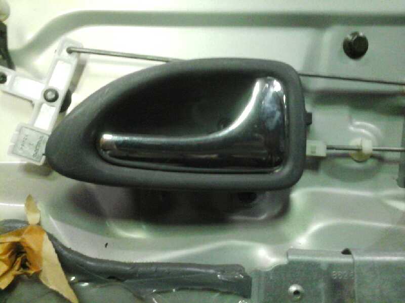 MANETA INTERIOR TRASERA DERECHA