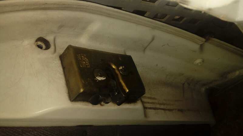 CERRADURA PUERTA DELANTERA DERECHA