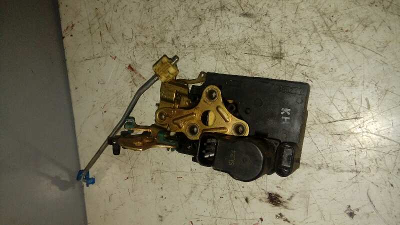 CERRADURA PUERTA TRASERA DERECHA 