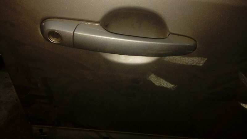 MANETA EXTERIOR DELANTERA DERECHA