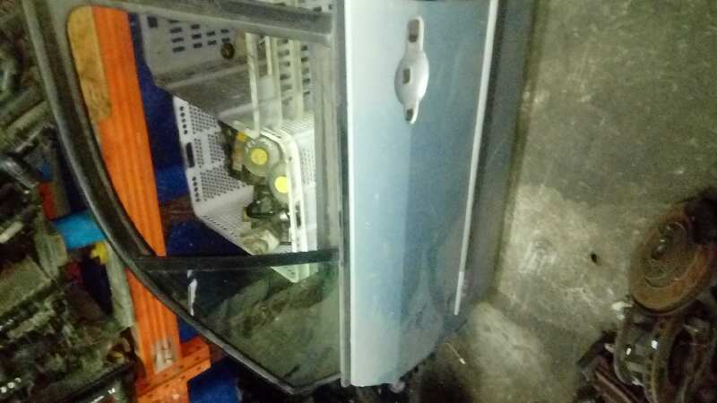 PUERTA DELANTERA IZQUIERDA