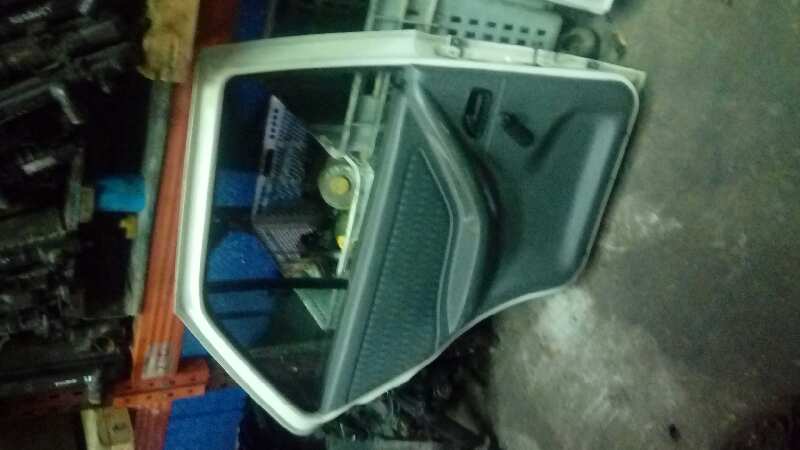 PUERTA TRASERA IZQUIERDA