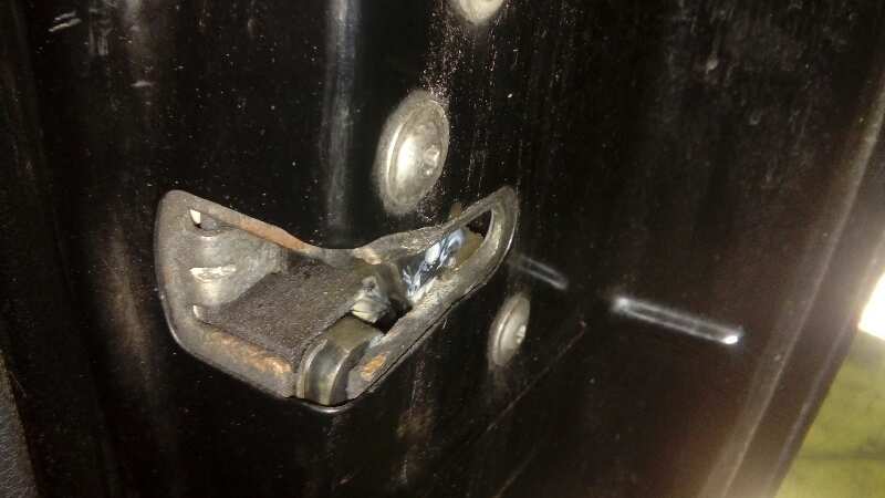 CERRADURA PUERTA DELANTERA DERECHA