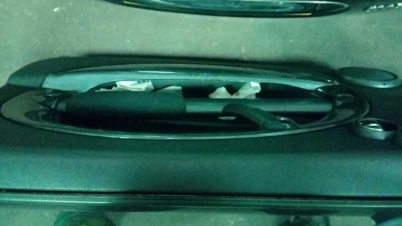 PUERTA DELANTERA DERECHA