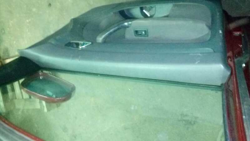 PUERTA DELANTERA IZQUIERDA