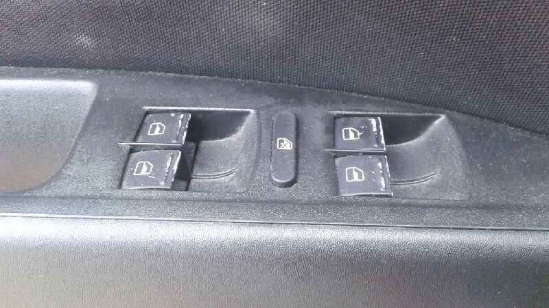 MANDO ELEVALUNAS DELANTERO IZQUIERDO 