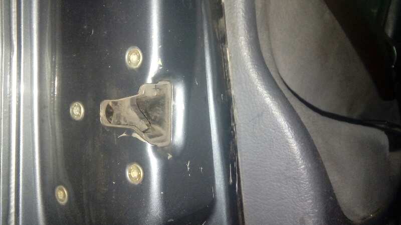 CERRADURA PUERTA DELANTERA IZQUIERDA 