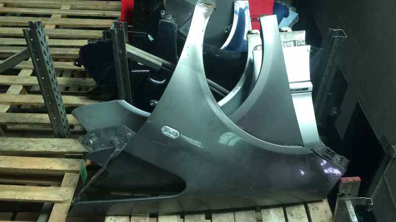 ALETA DELANTERA IZQUIERDA